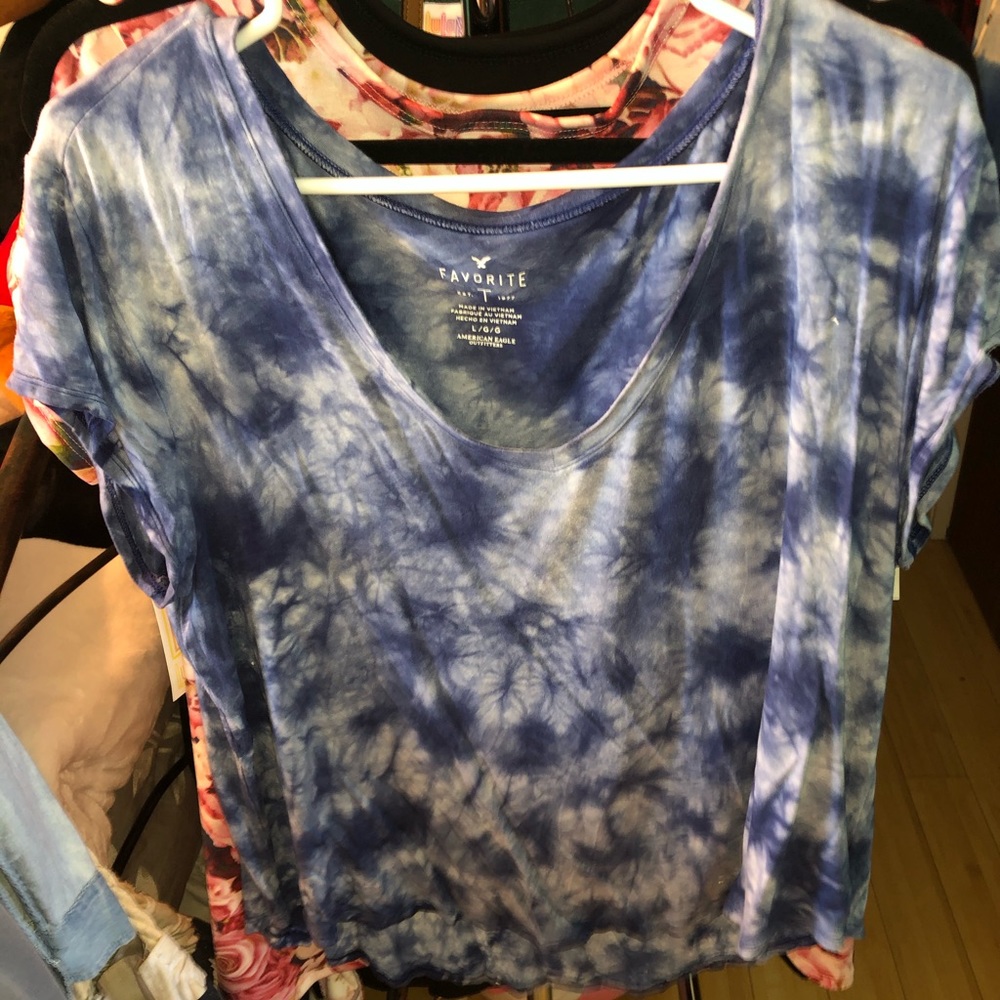 T shirt American eagle.